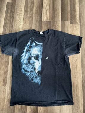 Vintage Y2K Wolf T-Shirt Black Large 20x28